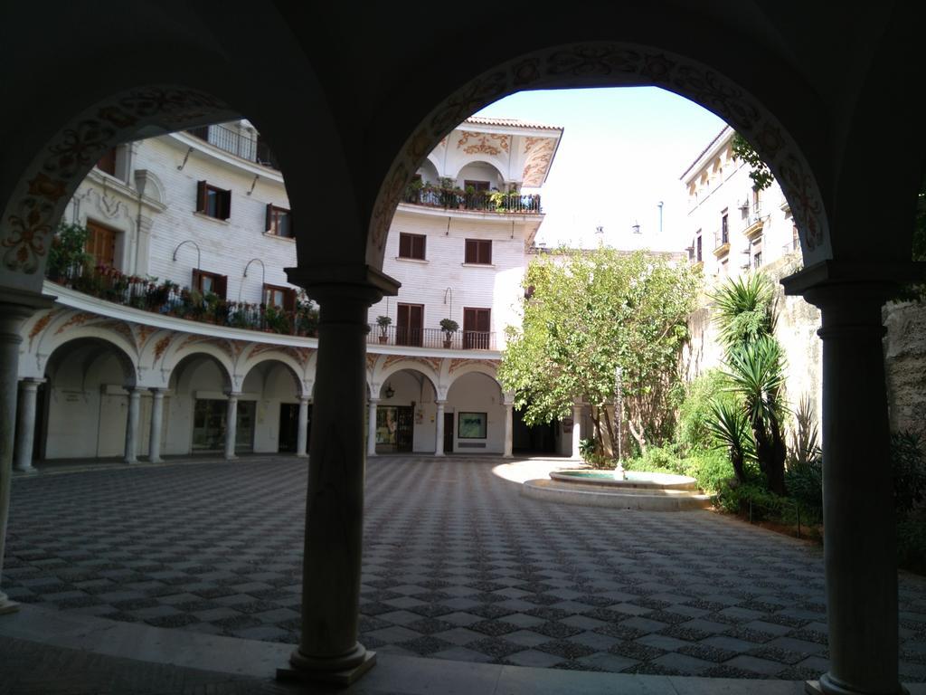 Malhara Appartement Sevilla Buitenkant foto