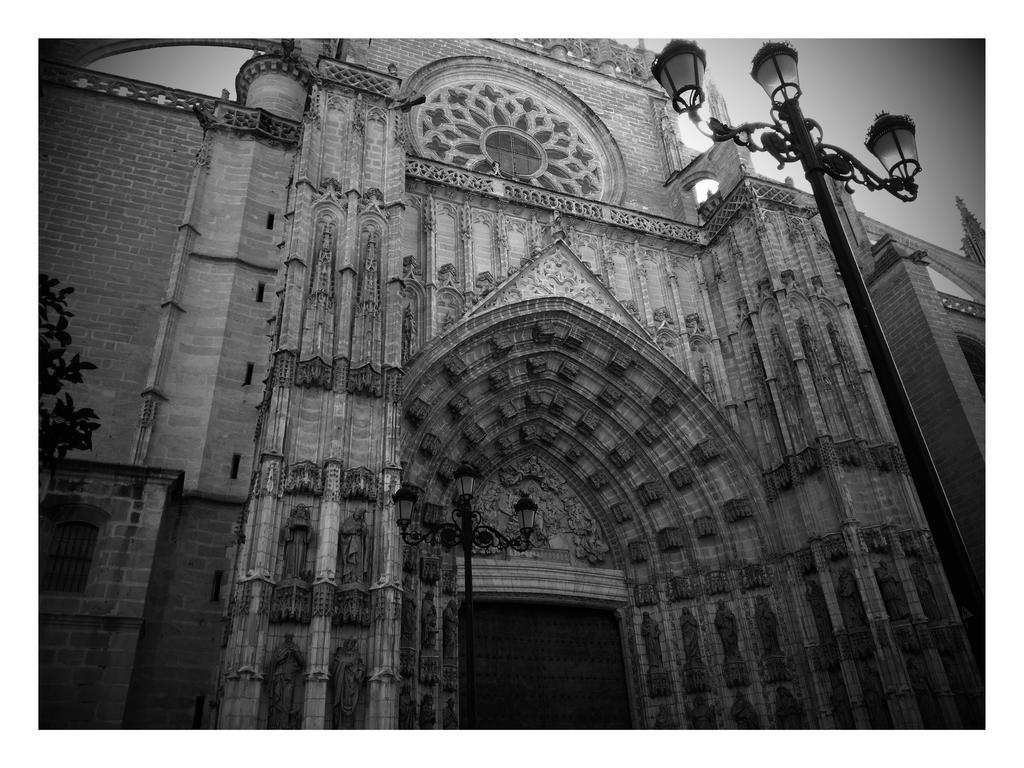 Malhara Appartement Sevilla Buitenkant foto