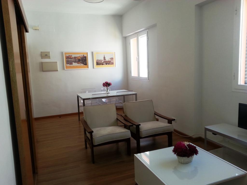 Malhara Appartement Sevilla Buitenkant foto
